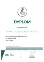 dyplomy-1