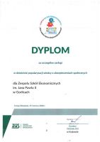 dyplomy-1